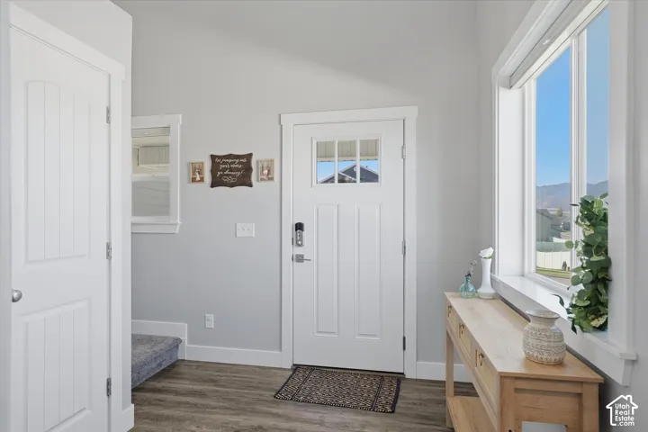 476 W 60 S, Hyrum, Utah 84319