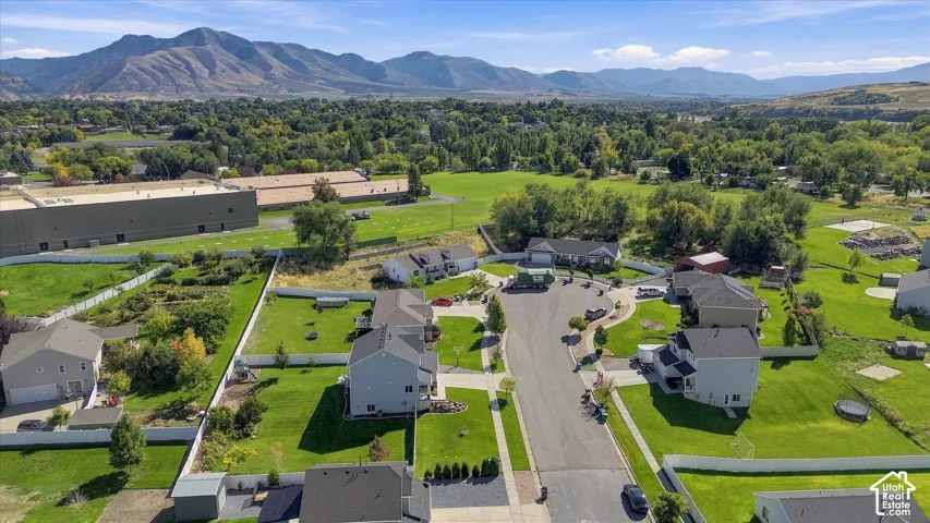 476 W 60 S, Hyrum, Utah 84319
