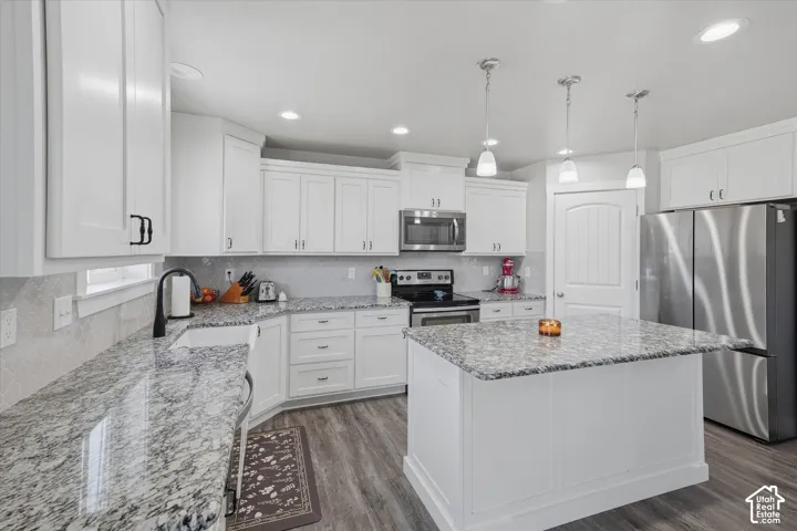 476 W 60 S, Hyrum, Utah 84319