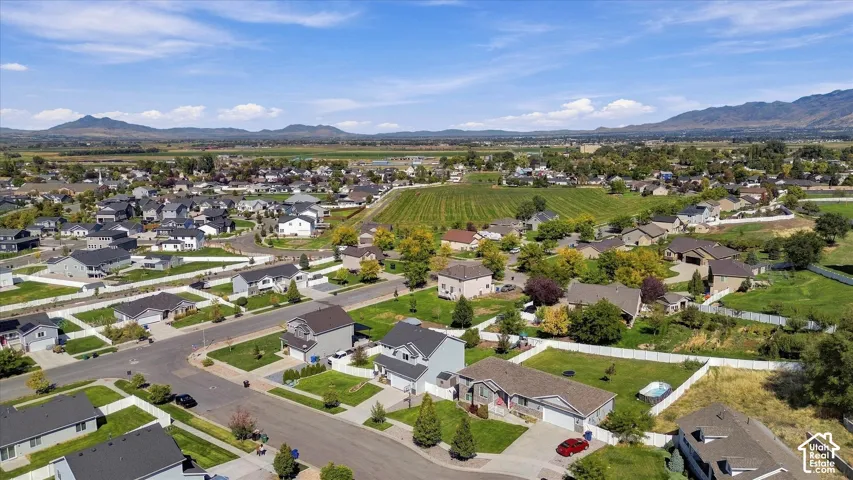476 W 60 S, Hyrum, Utah 84319