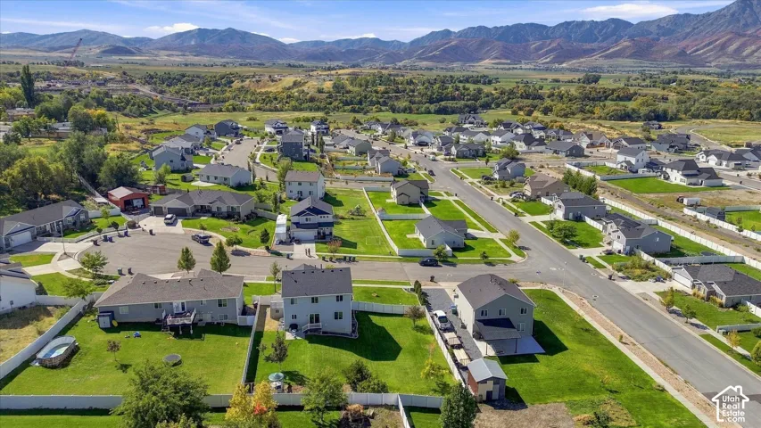 476 W 60 S, Hyrum, Utah 84319
