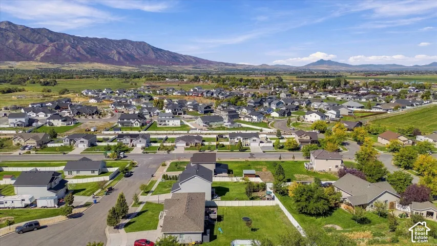 476 W 60 S, Hyrum, Utah 84319