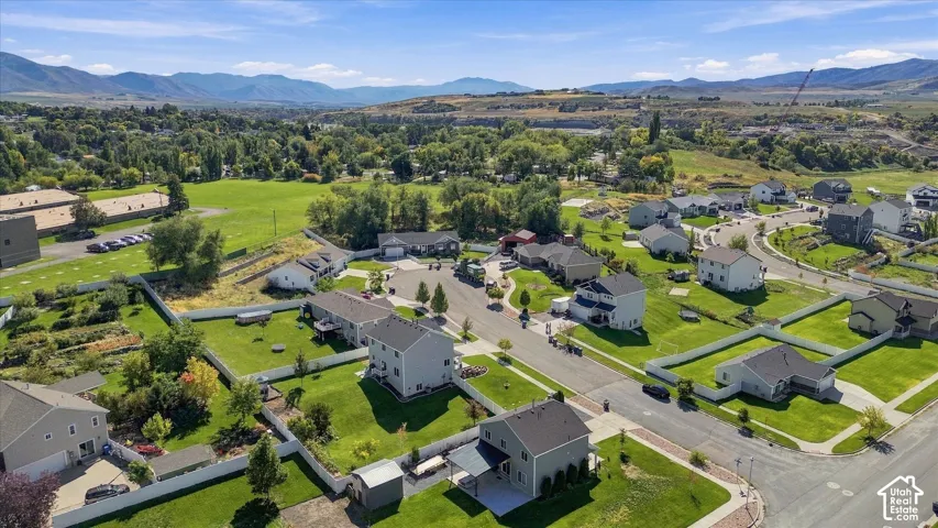 476 W 60 S, Hyrum, Utah 84319