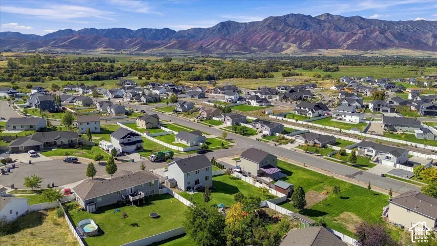 476 W 60 S, Hyrum, Utah 84319