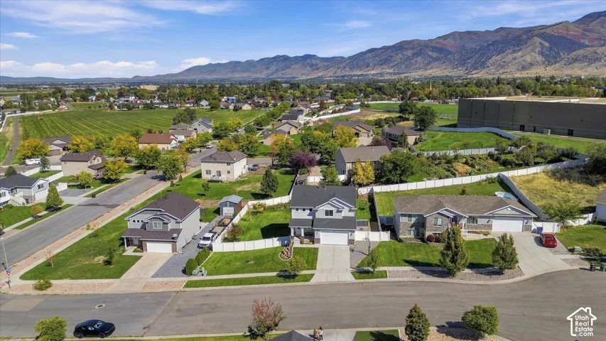 476 W 60 S, Hyrum, Utah 84319
