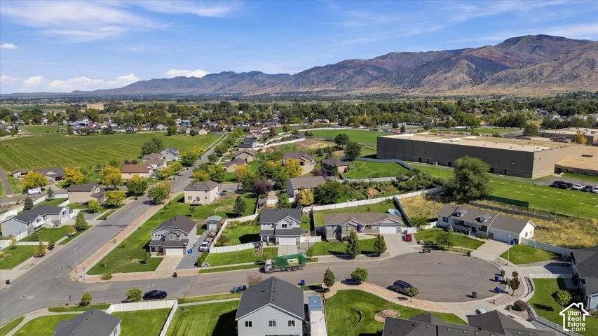 476 W 60 S, Hyrum, Utah 84319