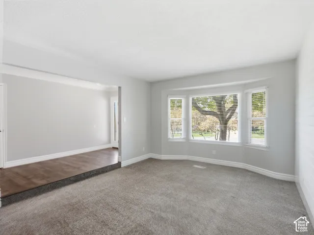 Recessed wall with wood-finish flooring
