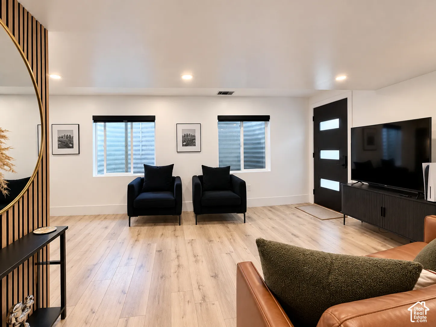 Wood-finish flooring throughout