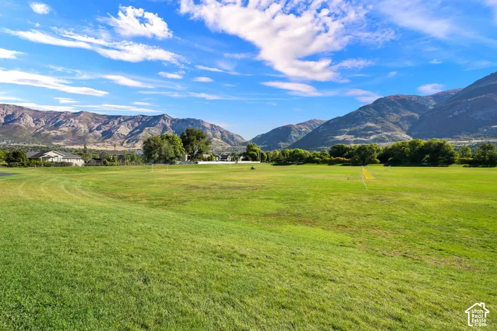564 E 2025 N, North Ogden, Utah 84414