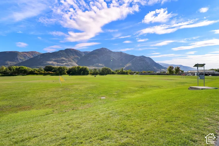 564 E 2025 N, North Ogden, Utah 84414