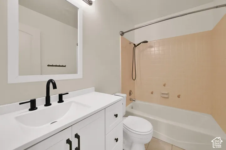 564 E 2025 N, North Ogden, Utah 84414