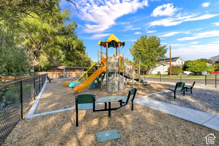 564 E 2025 N, North Ogden, Utah 84414