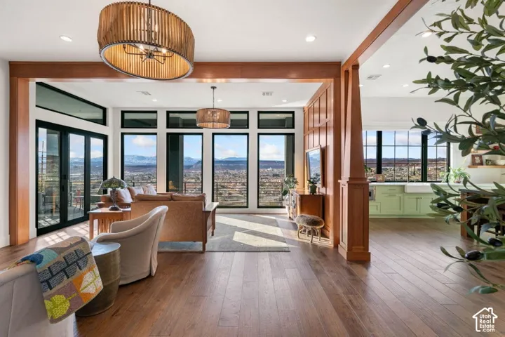Wood-finish flooring throughout