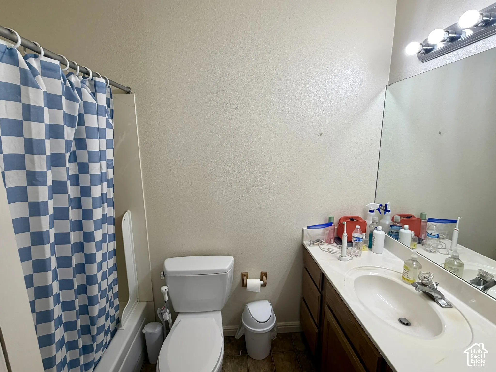 On suite bathroom for bedroom #1