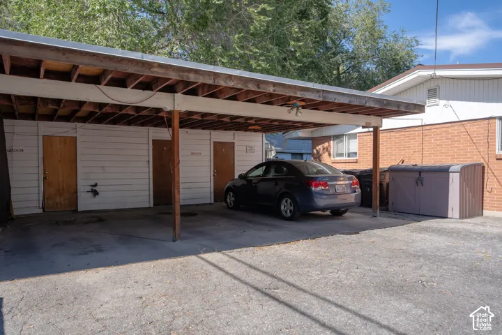 Carports and Storage Units