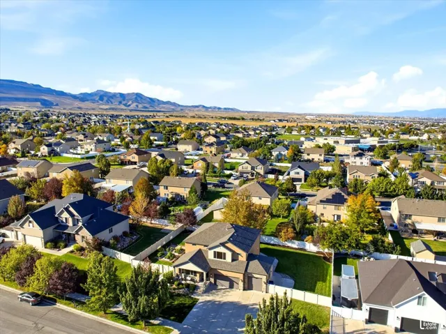 6864 W Ivie Farms Dr, Herriman, Utah 84096