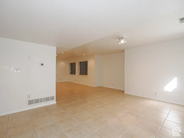 2081 E Rainbow Point Dr, Holladay, Utah 84124