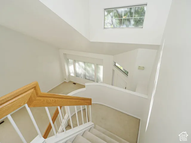 2081 E Rainbow Point Dr, Holladay, Utah 84124