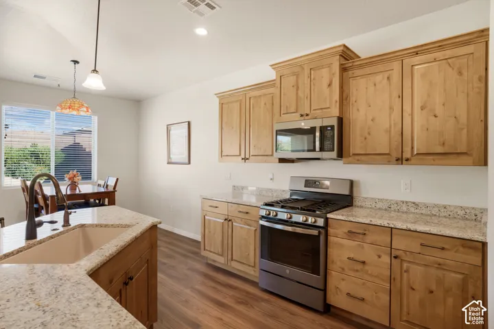 477 E Todd Pl, Washington, Utah 84780