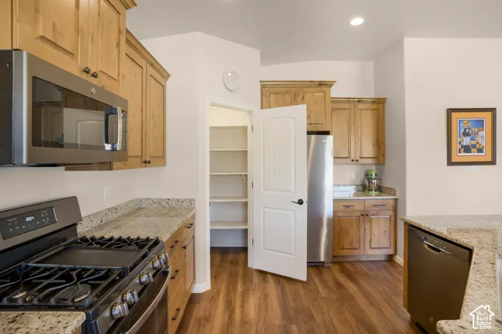 477 E Todd Pl, Washington, Utah 84780