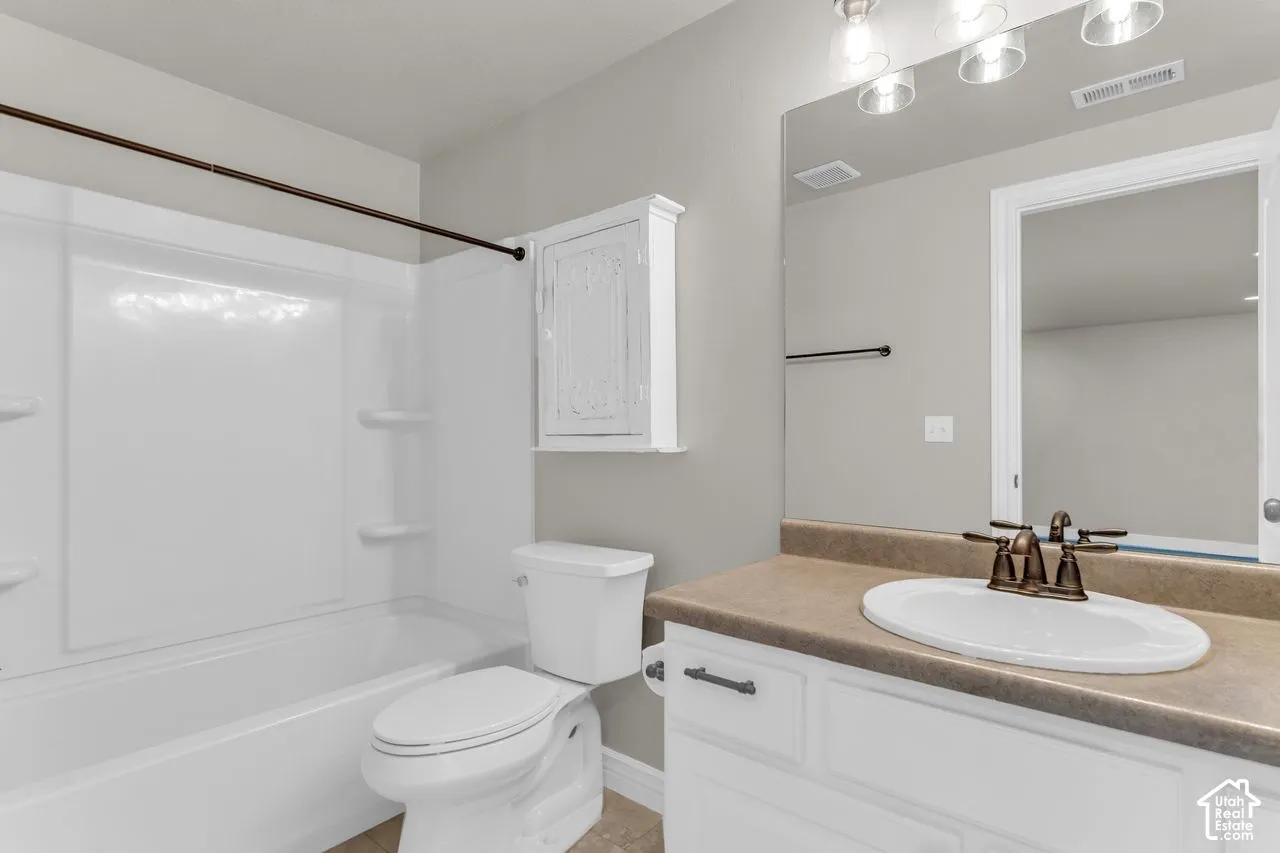 Basement full bath