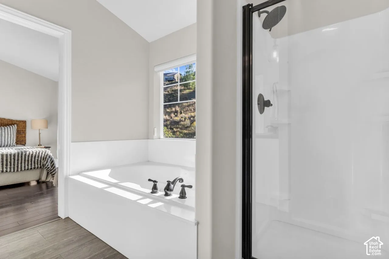Ensuite bath with large soaking tub + separate shower