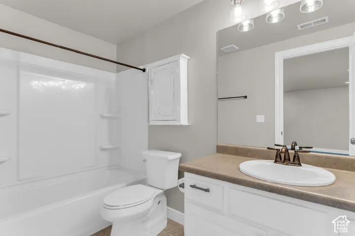 Basement full bath
