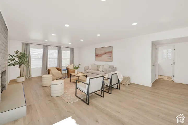 2554 E Woodland Dr, Uintah, Utah 84403