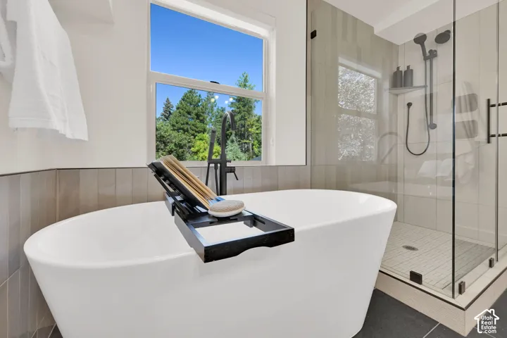 2554 E Woodland Dr, Uintah, Utah 84403