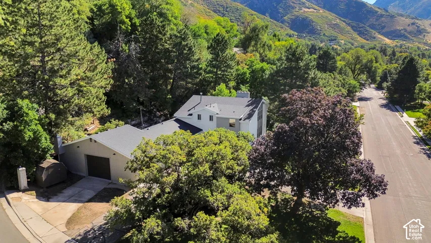 2554 E Woodland Dr, Uintah, Utah 84403