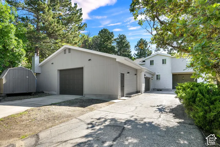 2554 E Woodland Dr, Uintah, Utah 84403