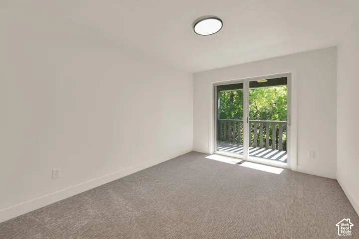 2554 E Woodland Dr, Uintah, Utah 84403