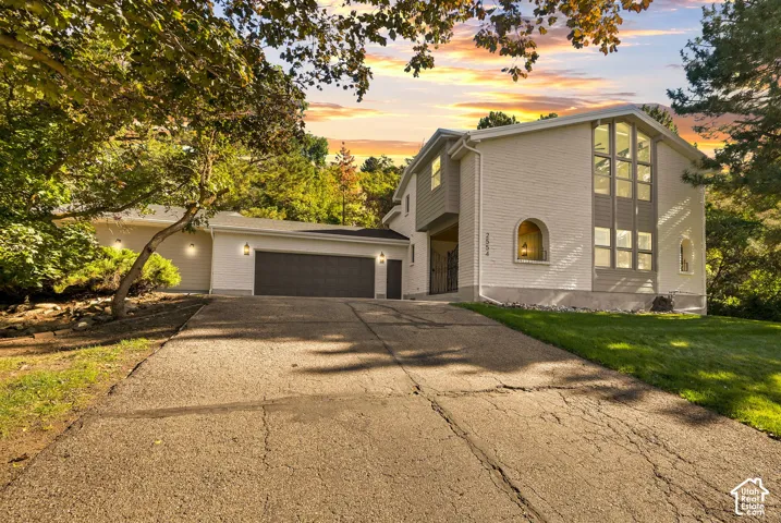 2554 E Woodland Dr, Uintah, Utah 84403