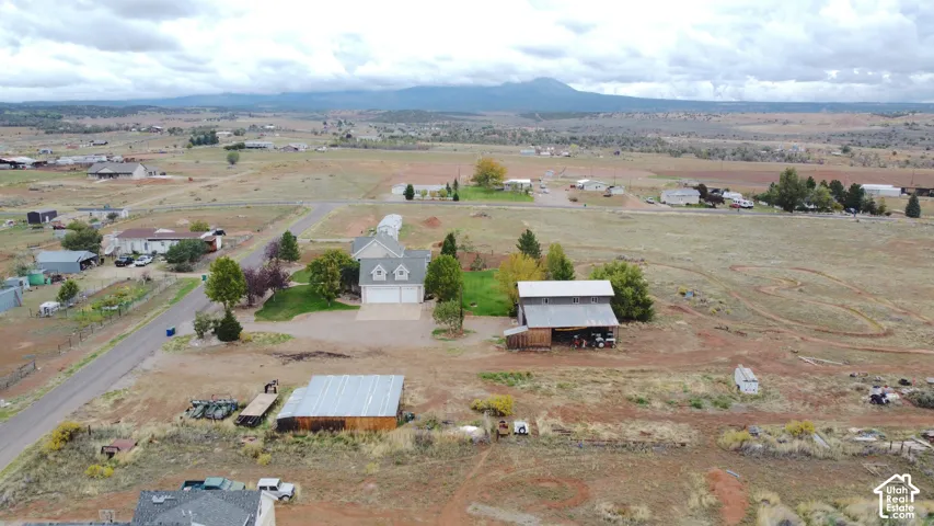 1690 N Pinion Ridge Dr, Blanding, Utah 84511