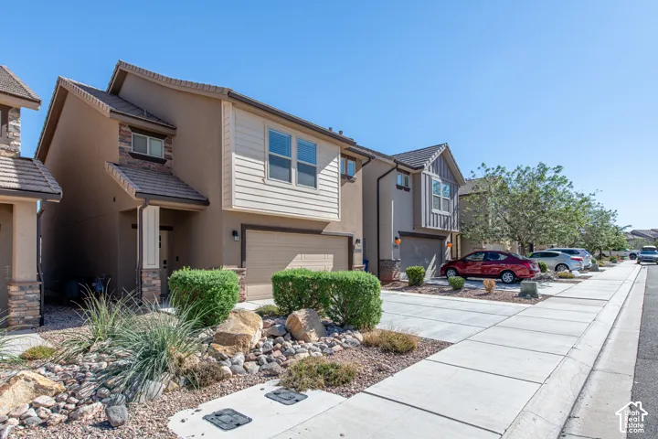 5899 S Challenger Way, St. George, Utah 84790