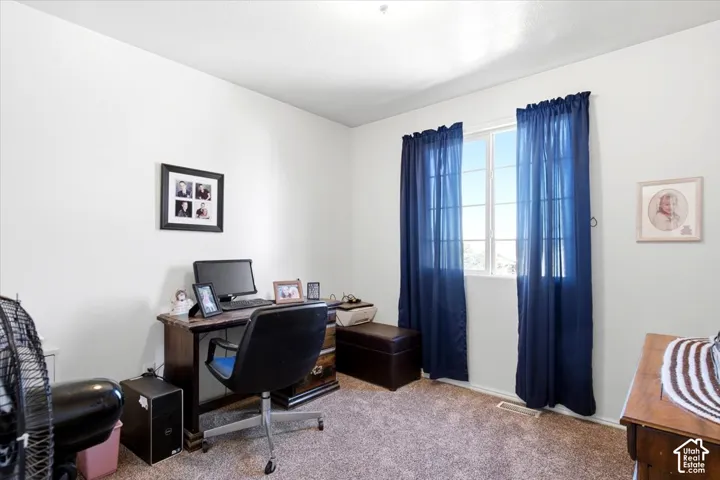 Upstairs bedroom 3