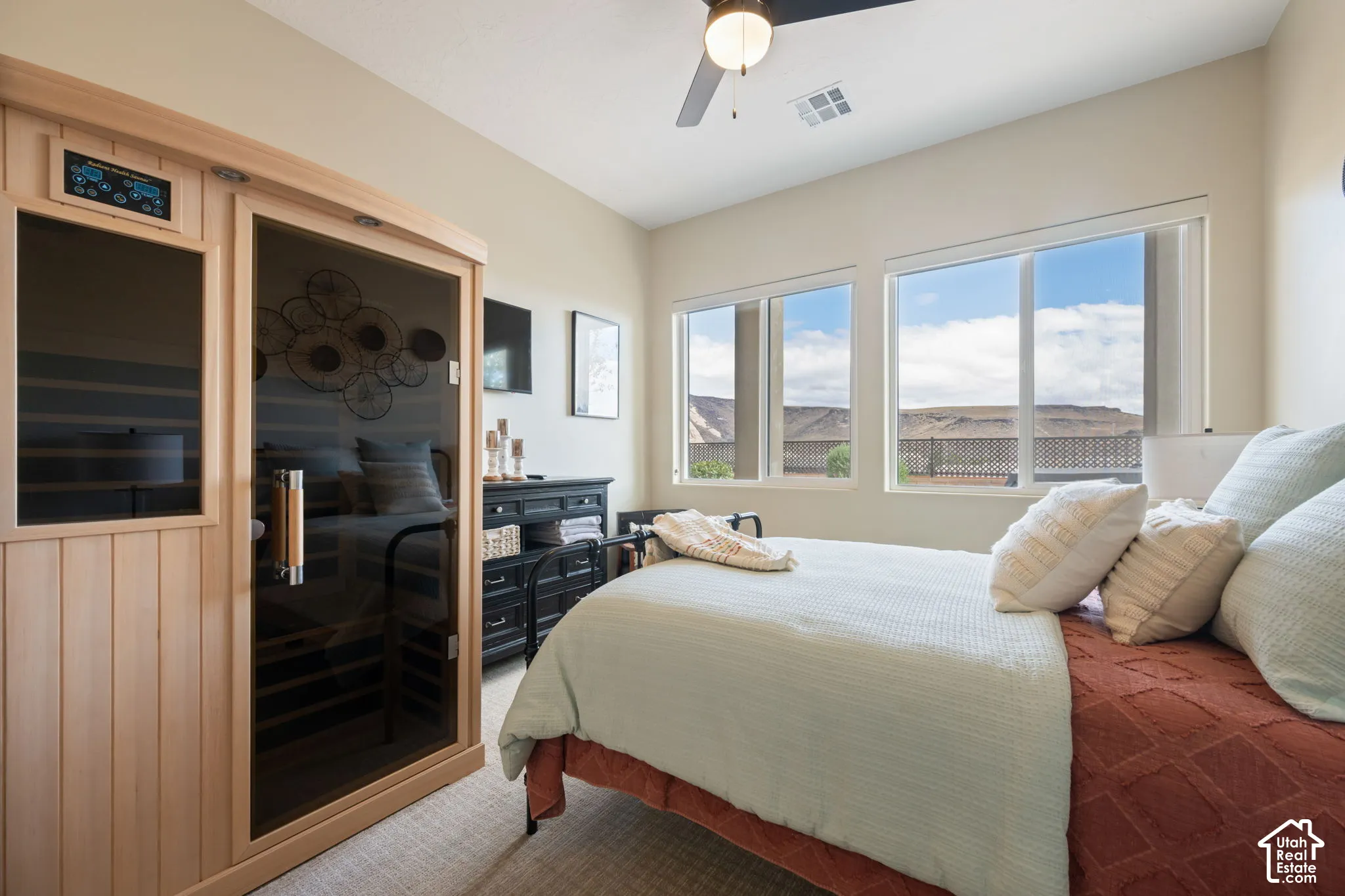 Built-in sauna with glass door