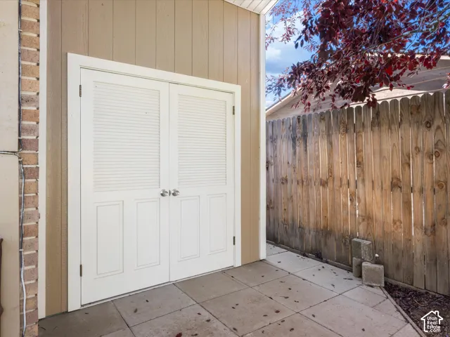 79 S Talbot Dr, Layton, Utah 84041