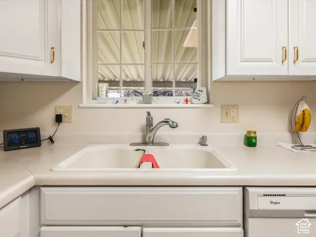 79 S Talbot Dr, Layton, Utah 84041