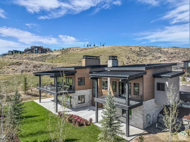 203 W Peace Tree Trl, Kamas, Utah 84036