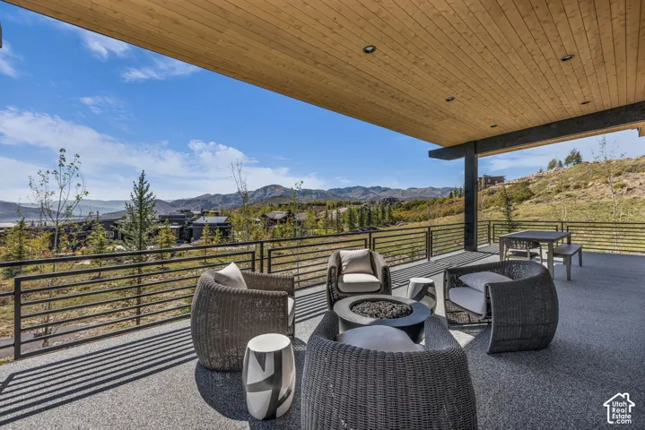 203 W Peace Tree Trl, Kamas, Utah 84036