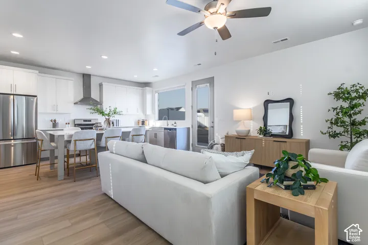 2715 W 2850 N #195, Plain City, Utah 84404