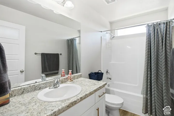 1184 S 1325 W, Springville, Utah 84663