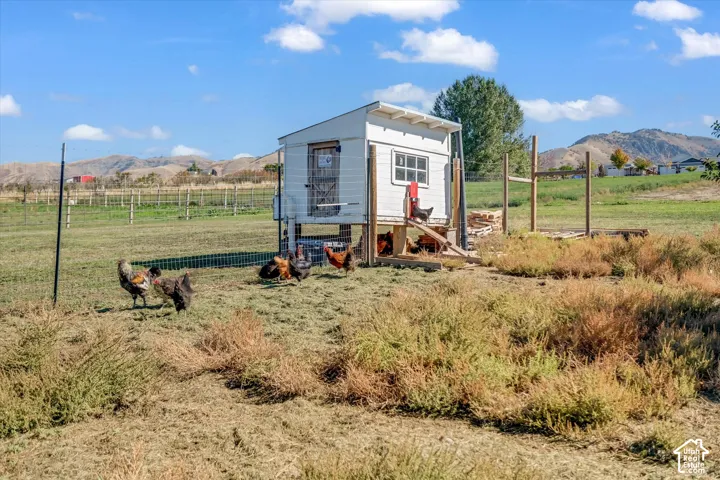 541 E 8900 S, Paradise, Utah 84328