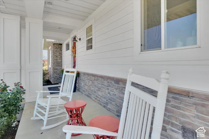 541 E 8900 S, Paradise, Utah 84328