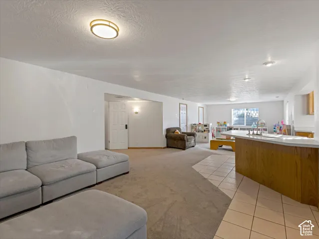 9422 S Spring Willow Cir, South Jordan, Utah 84095