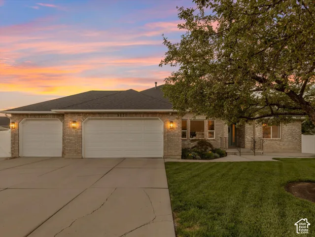 9422 S Spring Willow Cir, South Jordan, Utah 84095