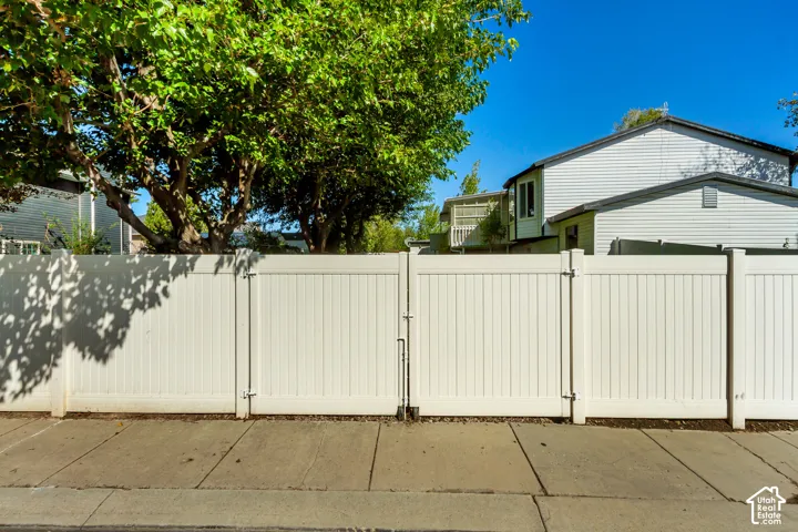 6764 S 3370 W, West Jordan, Utah 84084