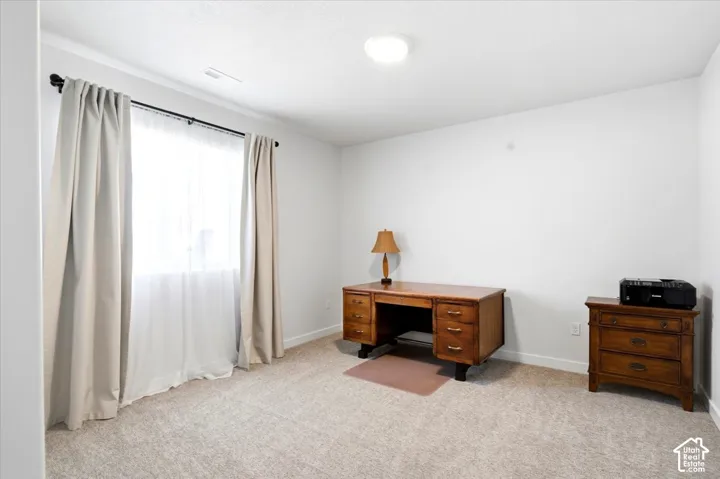 1993 N 2250 W, Farr West, Utah 84404