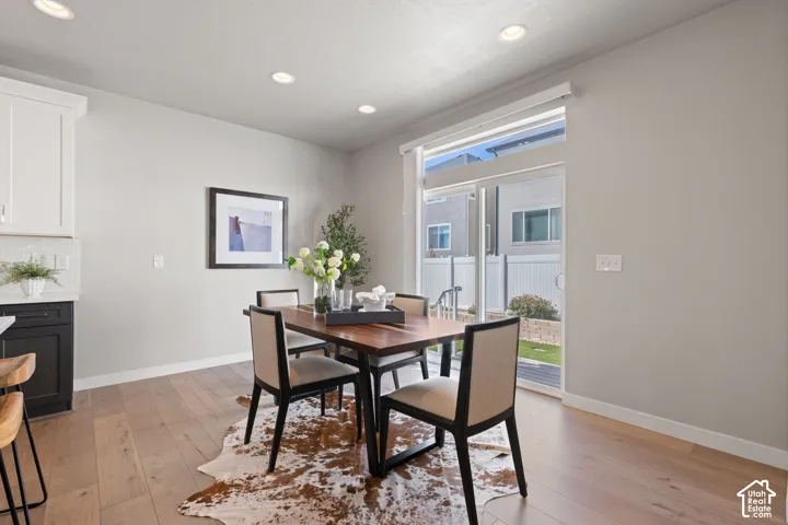 Recessed ceiling lighting with wood-finish flooring
